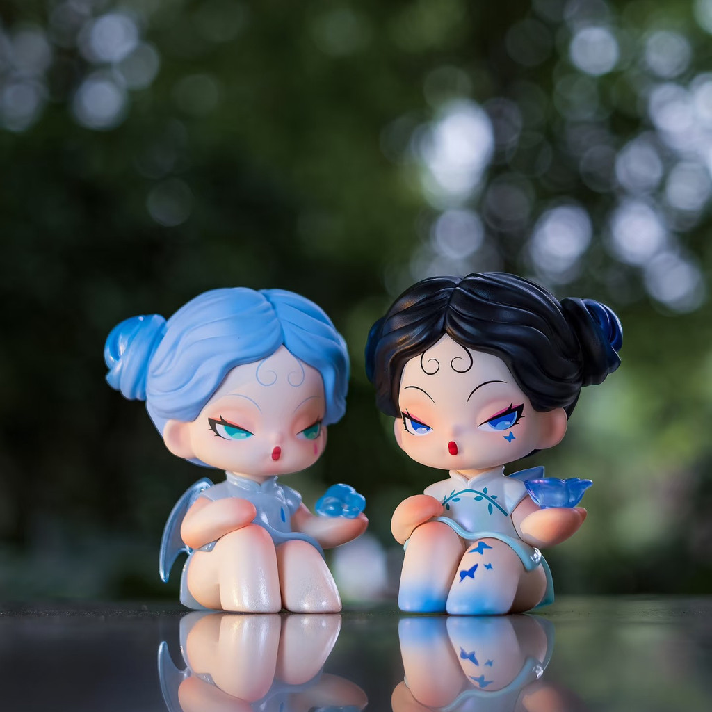 plush shown to scale, about 6-8 cm tall