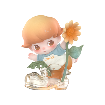 figure shown to scale, about 8-11 cm tall